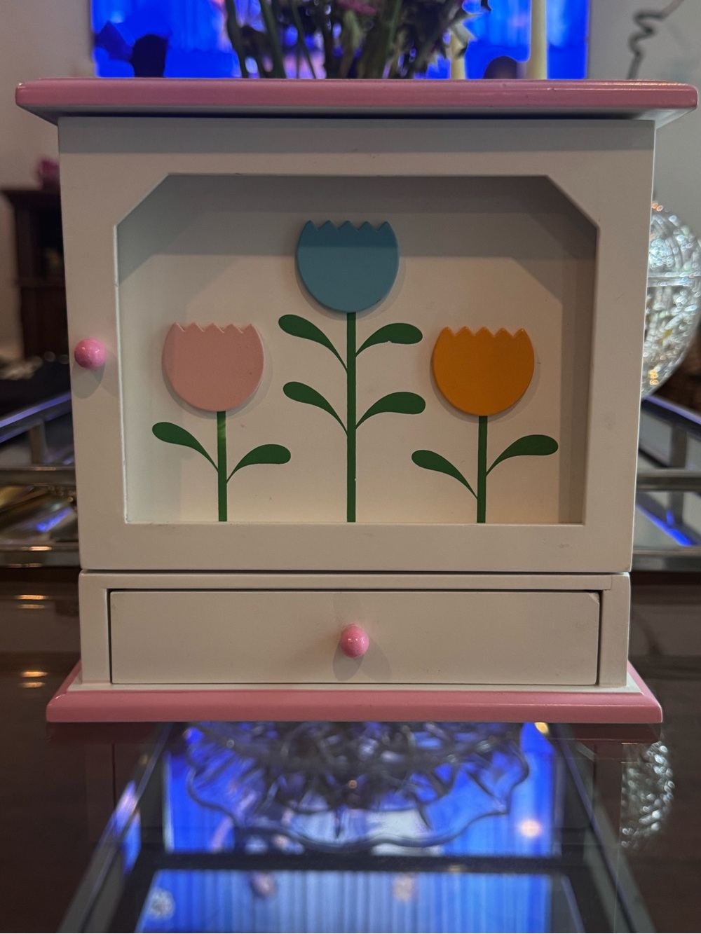 {Jemco Company Limited} White Wooden Jewelry Box
